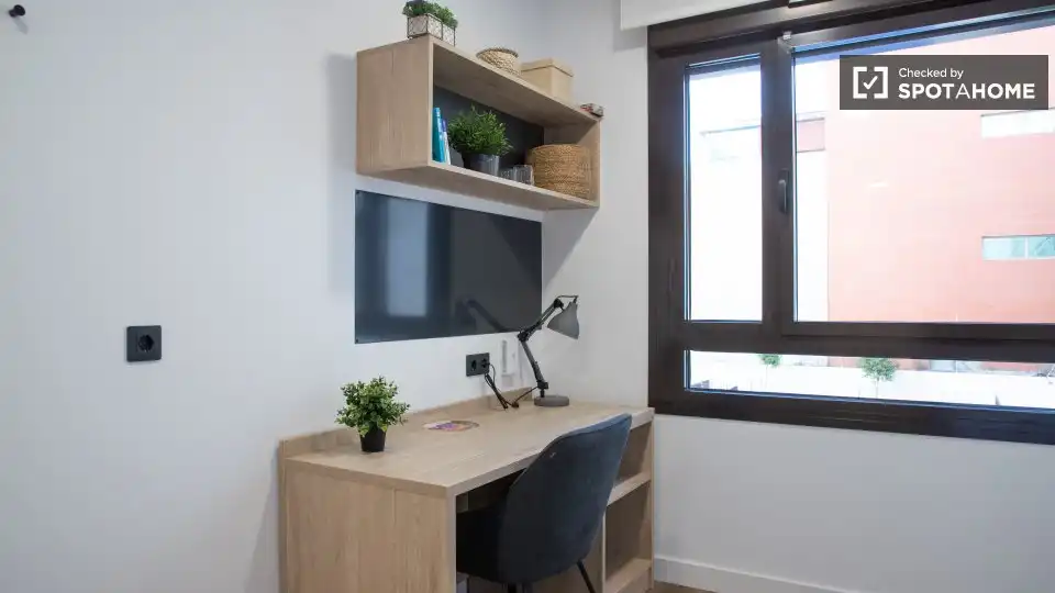 Zimmer in Tres Olivos - Valverde