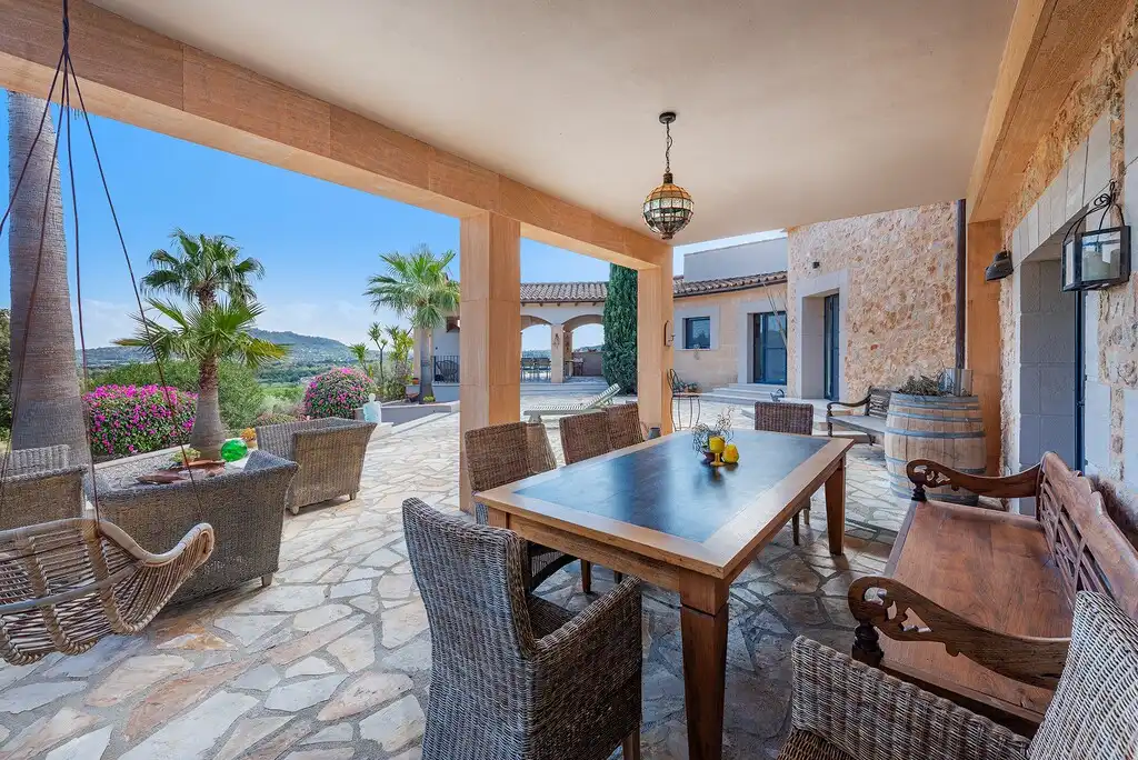 Casa rústica con piscina en venta en Selva, imagen 6