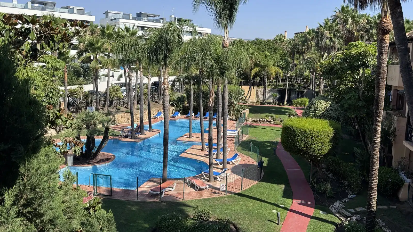 Dúplex amb piscina en venda a Estepona Pueblo, imagen 28