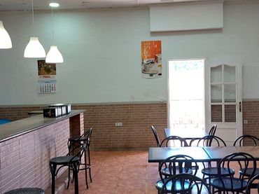 Locale commerciale in vendita a Vallirana
