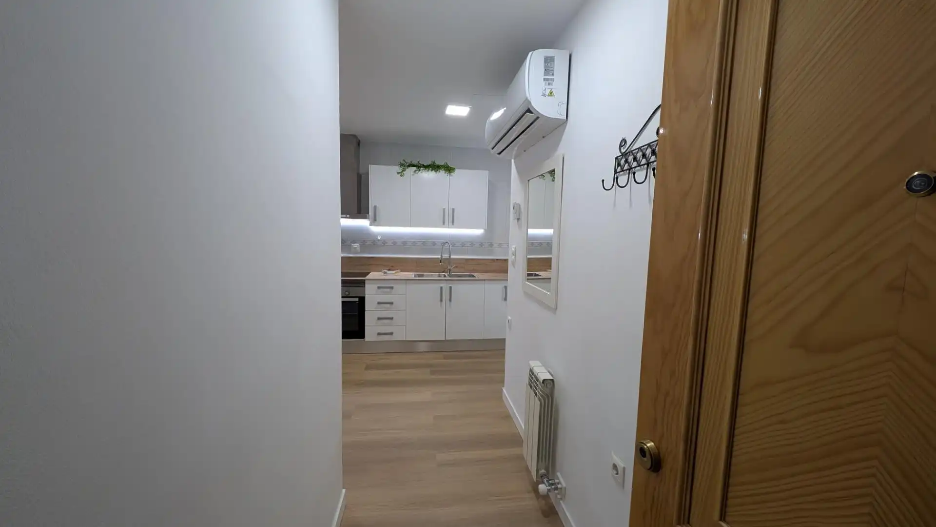 Kitchen of Flat for rent in Armilla  with Heating, Terrace and Furnished