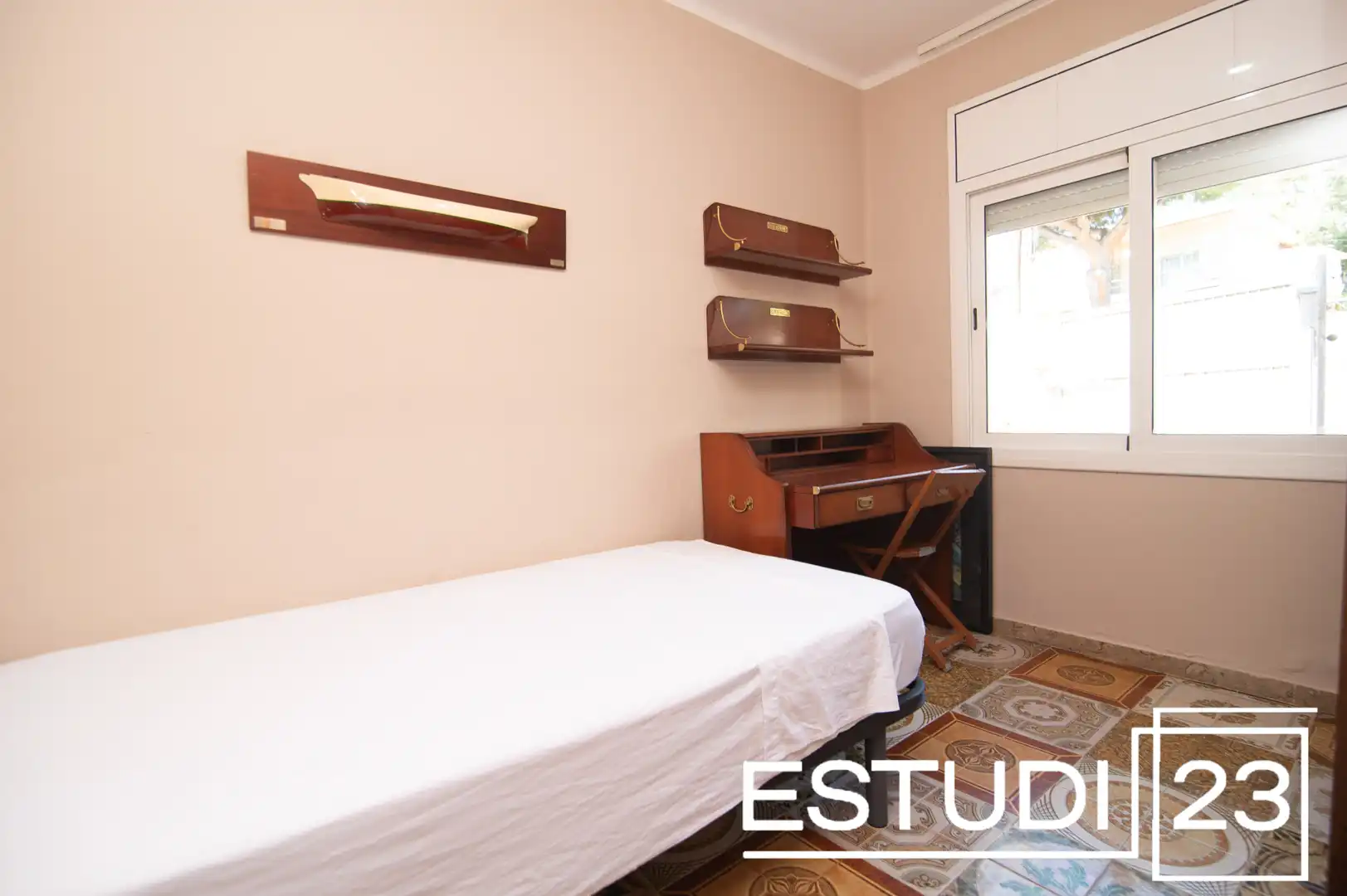 Habitación de Casa o chalet en venta en Vilassar de Dalt con Calefacción, Jardín privado y Terraza