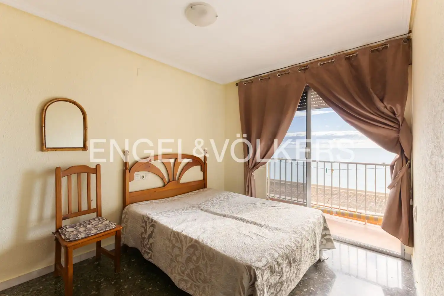 Schlafzimmer von Wohnungen zum Verkauf in Vinaròs mit Heizung, Terrasse und Balkon