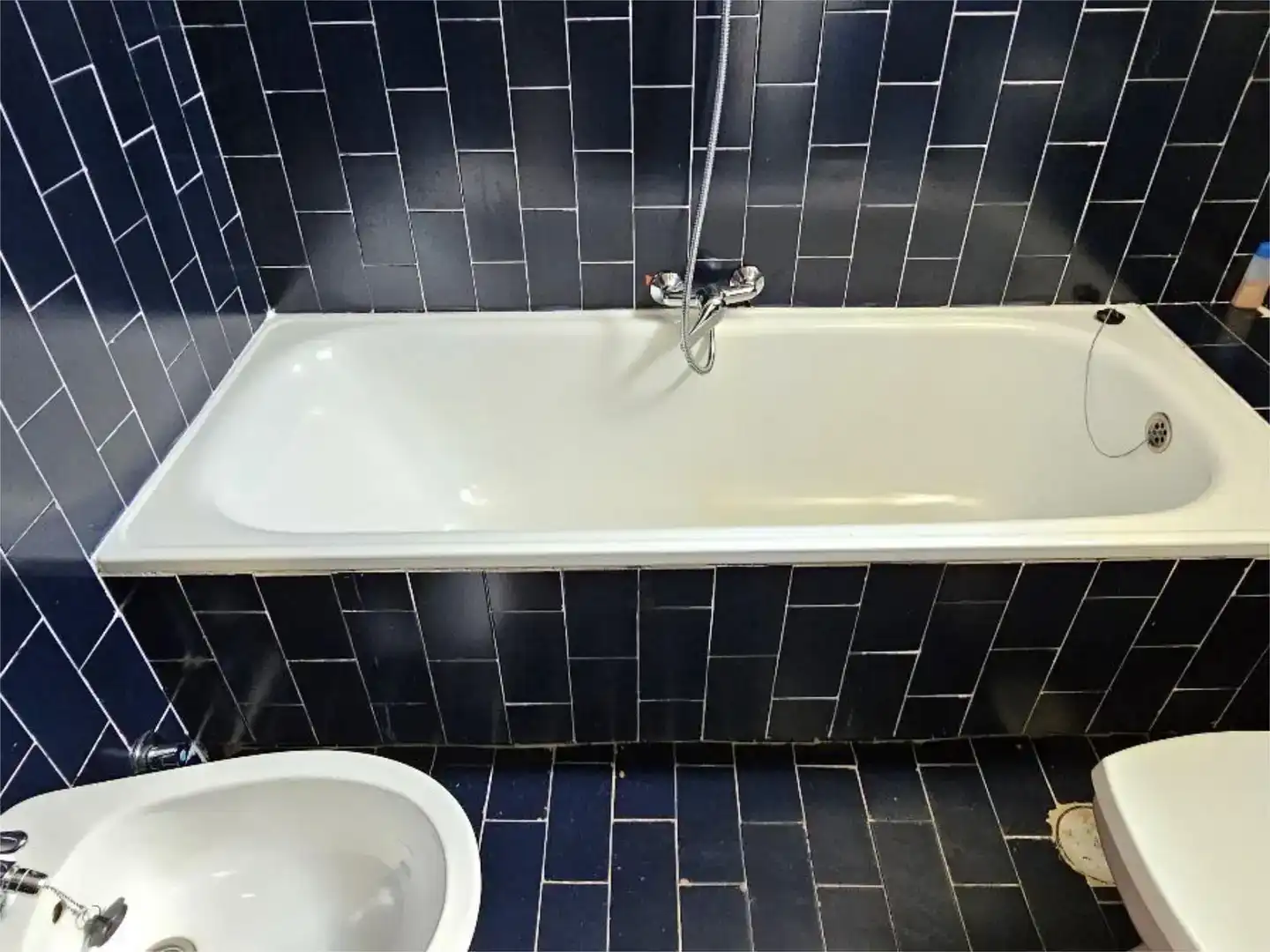Bany de Pis en venda en Cerezo de Arriba amb Piscina i Moblat