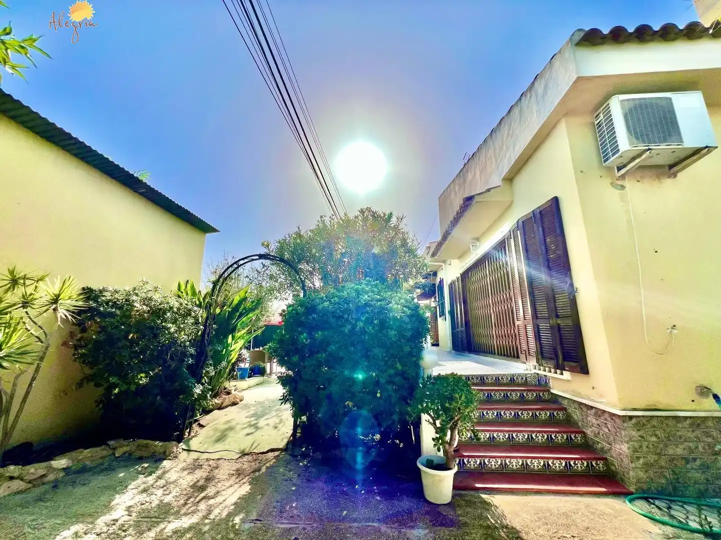 Villa avec piscine à vendre à Calle  Alcalde Joaquín Alberca, imagen 22