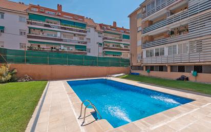 Swimming pool of Flat for sale in Majadahonda