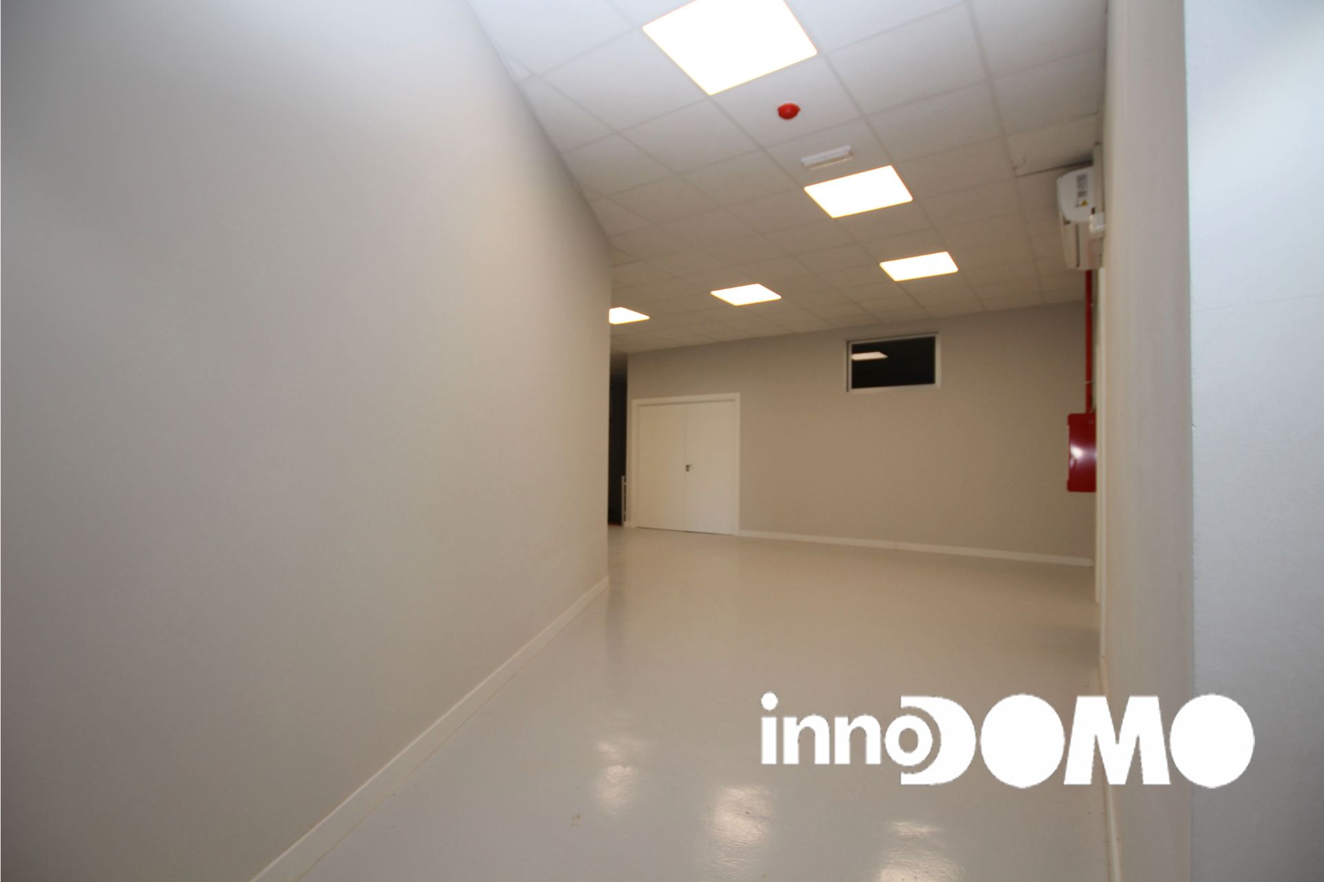 Premises to rent in Parla  with Air Conditioner, Heating and Home automation