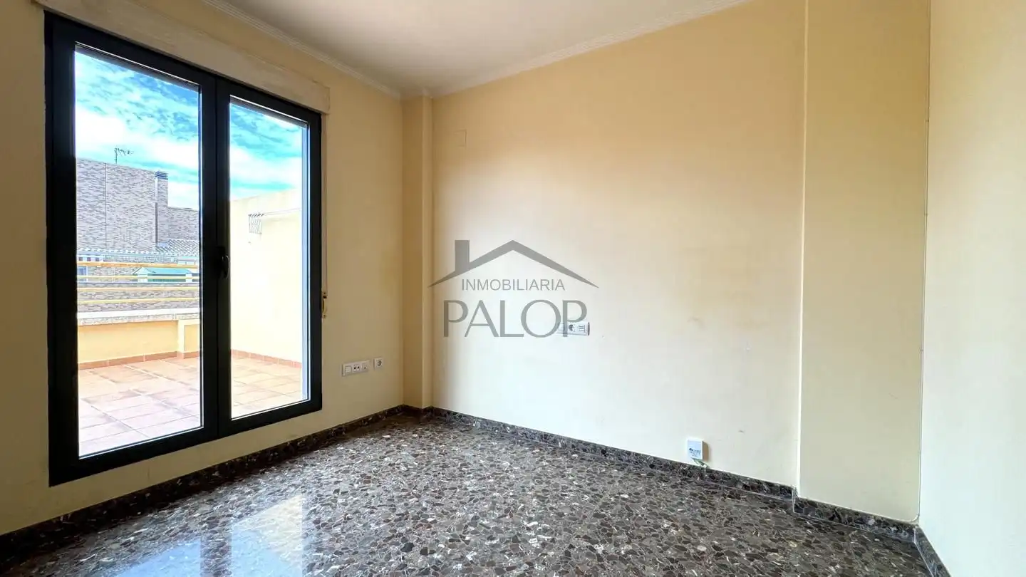 Parking of Attic for sale in Carcaixent  with Balcony