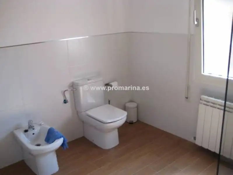 Bathroom of Houses for sale in Dénia  with Air Conditioner, Heating and Private garden