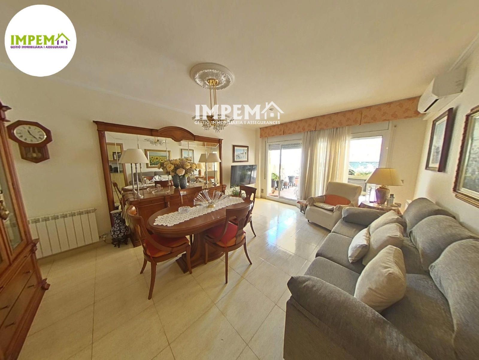 Casa adosada en venda a Segarra La, Masquefa