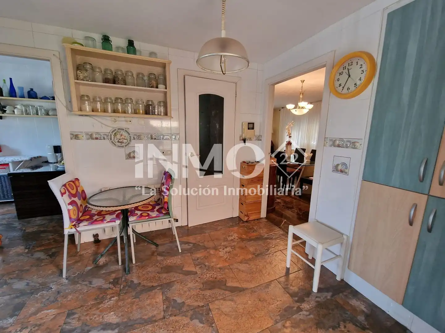 Detached house with pool for sale in Carrer Moscú, imagen 8