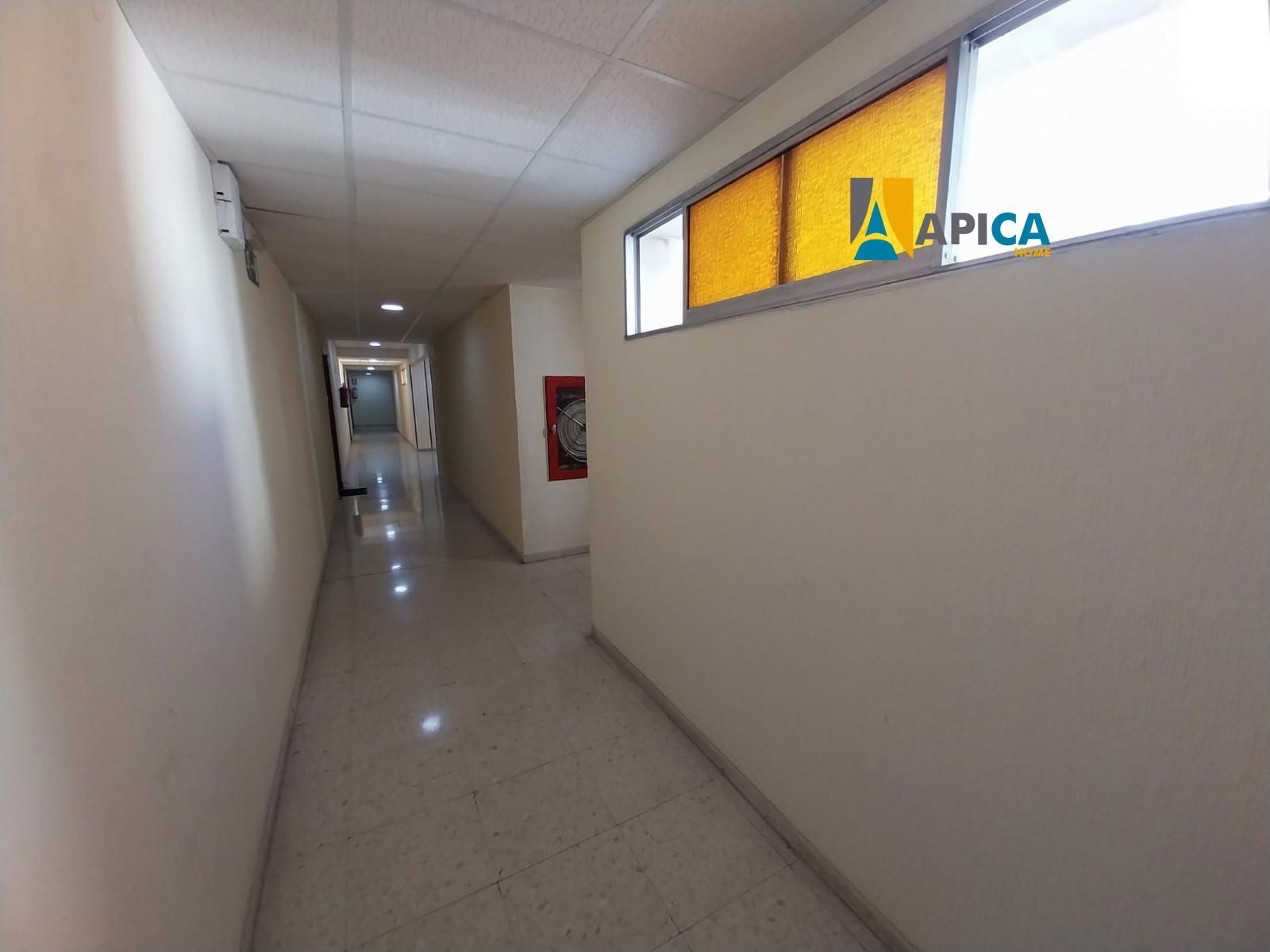 Premises for sale in  Cádiz Capital  with Air Conditioner