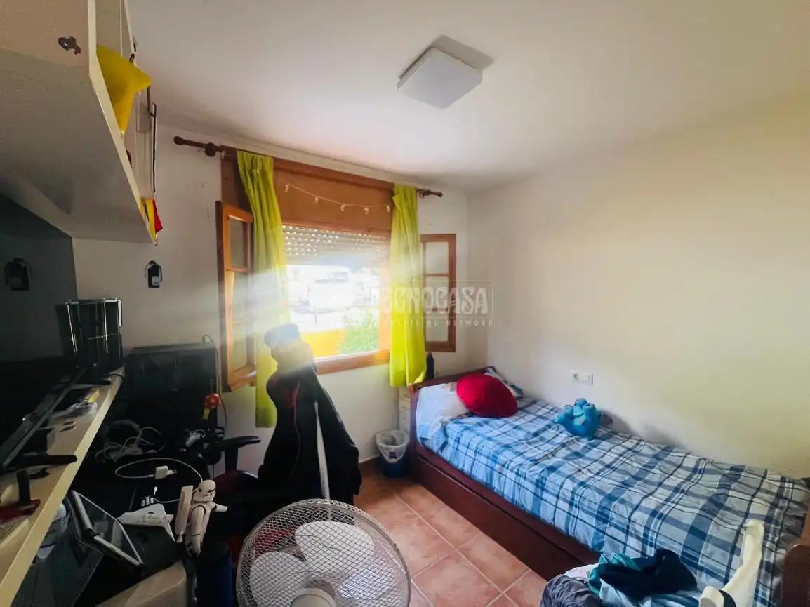 Habitación de Casa adosada en venta en San Roque