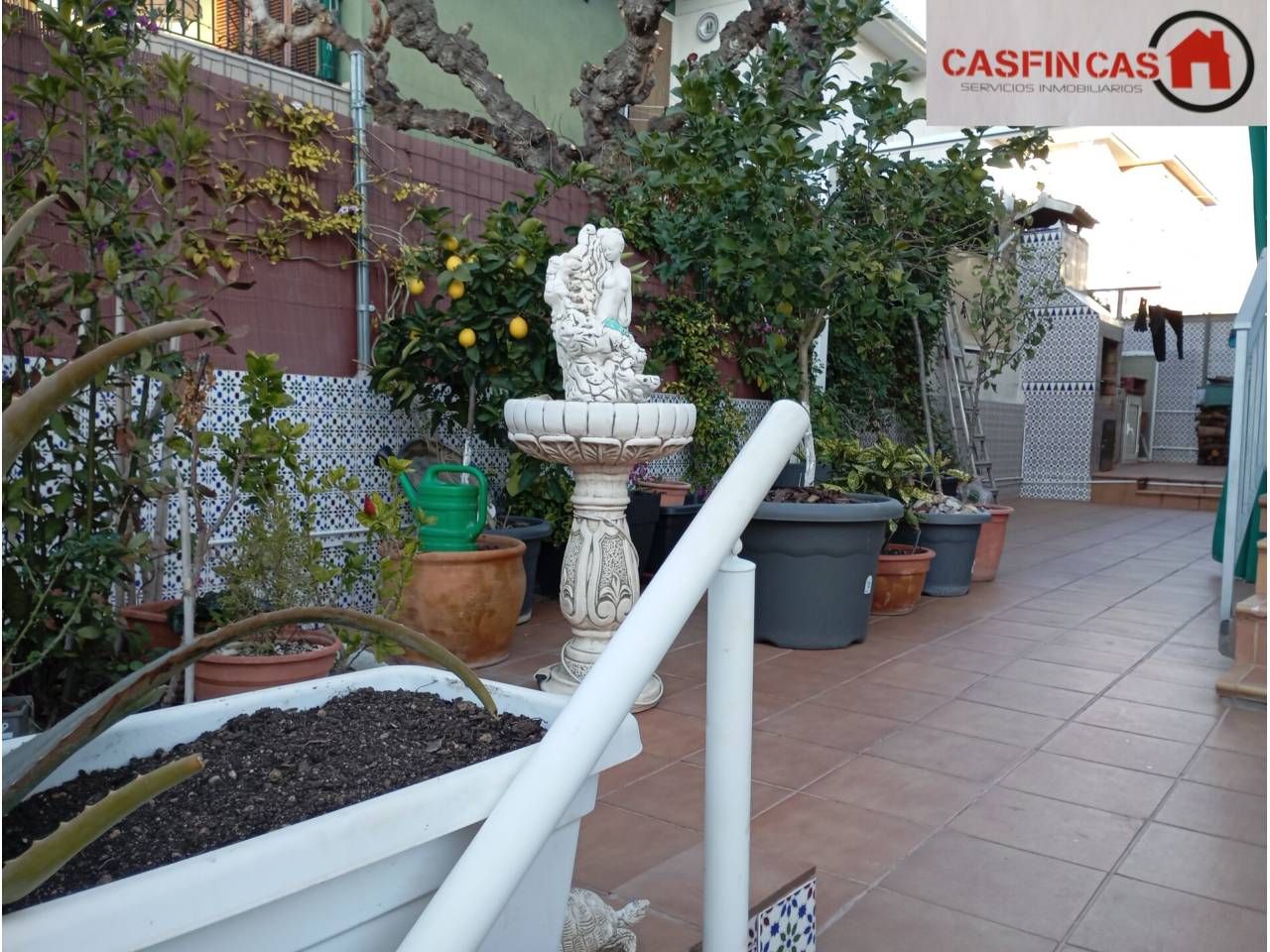 Garden of House or chalet for sale in Cunit  with Air Conditioner, Heating and Private garden