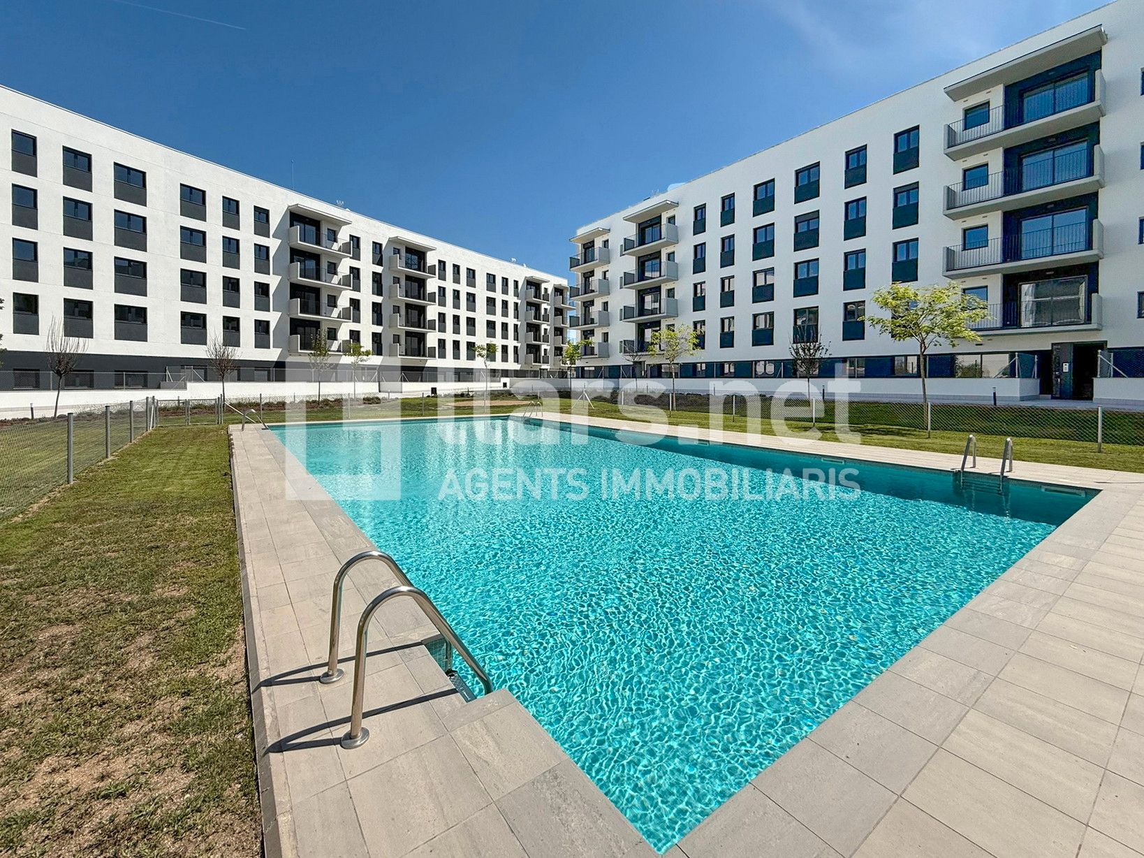 Swimming pool of Flat to rent in Sant Pere de Ribes  with Air Conditioner, Heating and Parquet flooring