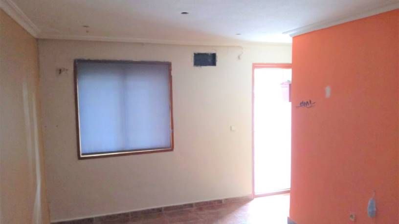 Casa o xalet en venda a ALCAZAR, 41, PAU 2-600
