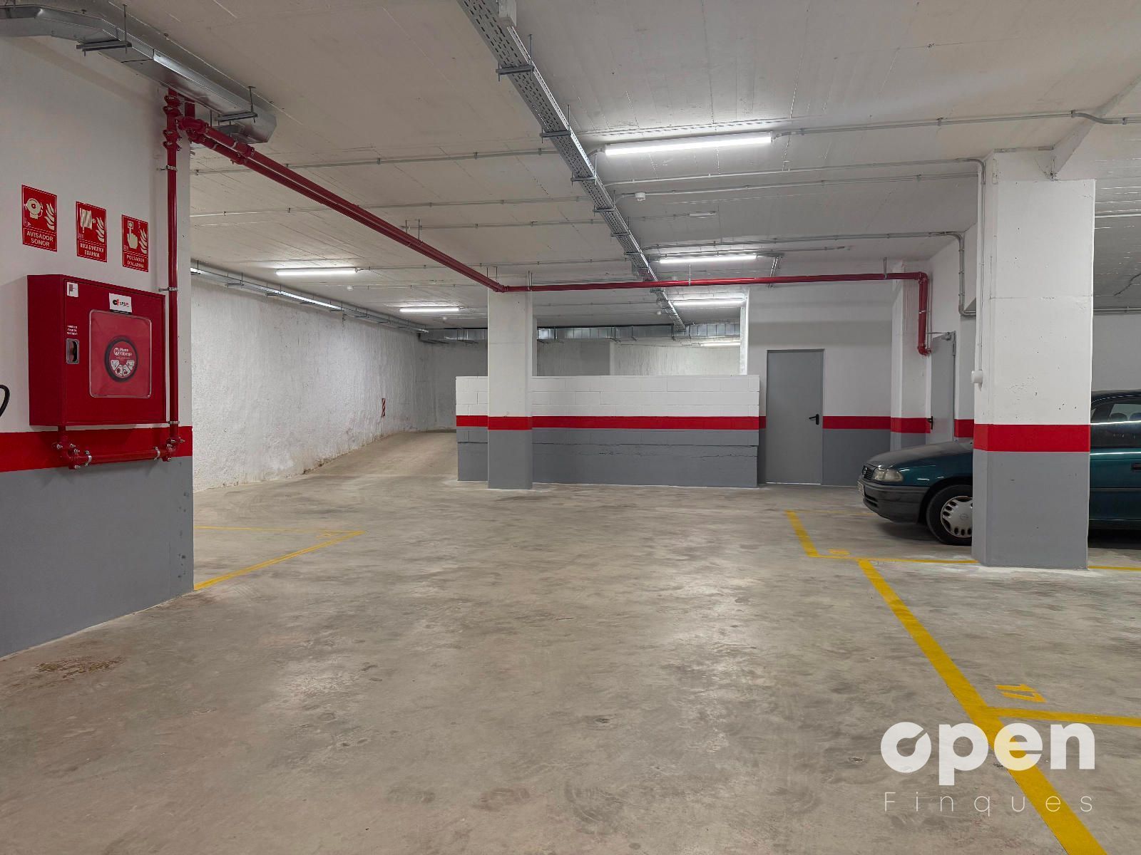 Aparcament de Garatge en venda en Terrassa