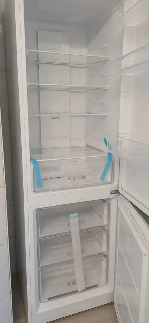 Piso de alquiler en Gijón  con Calefacción, Trastero y Piscina