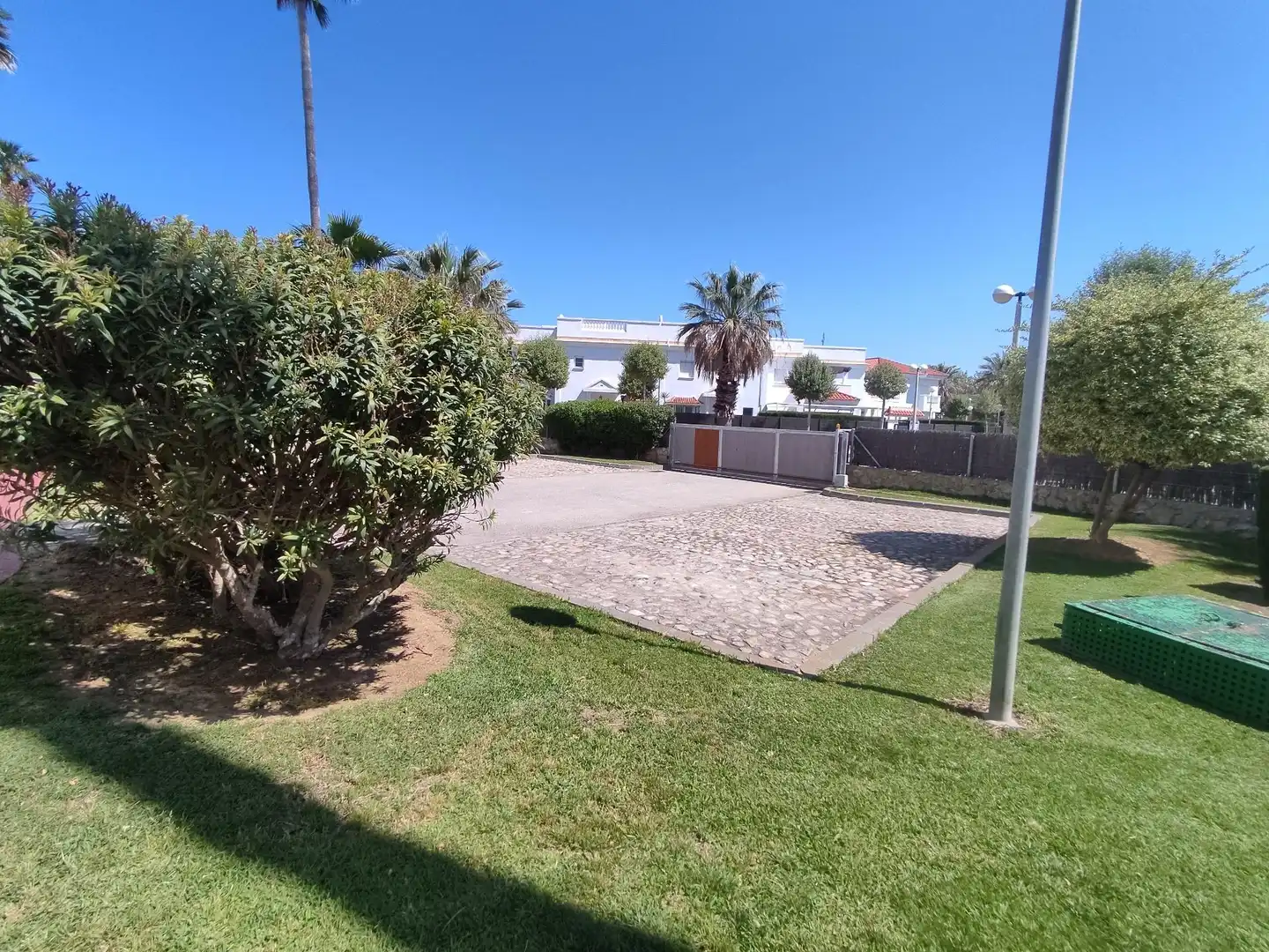 Parking of Apartments for sale in Rota  with Air Conditioner, Private garden and Terrace