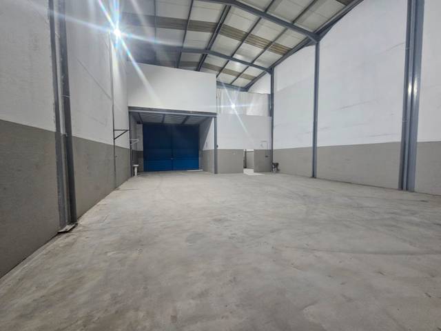 Nave industrial en Alquiler en Polígono Industrial Gonzalo Chacón en Vergel - Las Olivas