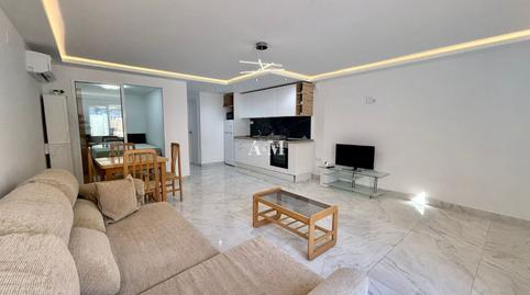 Foto 3 de Casa adosada de lloguer a Los Balcones - Los Altos, Alicante