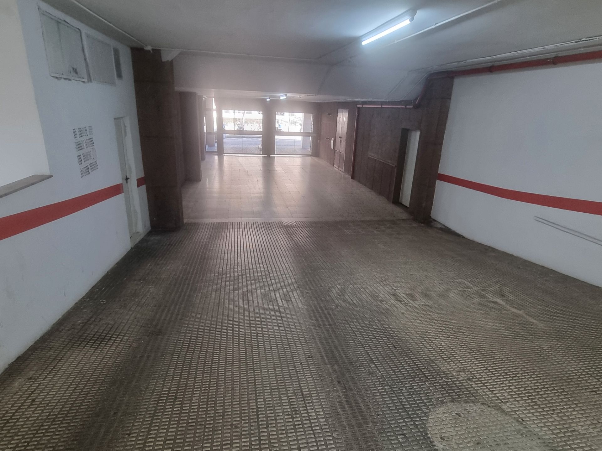 Garage for sale in Girona Capital