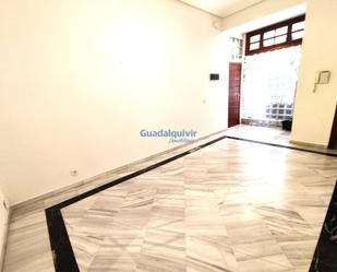 Flat to rent in  Sevilla Capital  with Air Conditioner