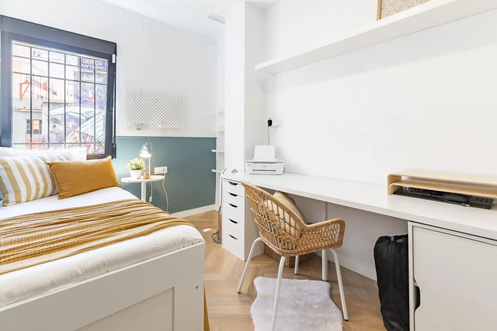 Bedroom of Flat for sale in Valencia  with Air Conditioner, Heating and Storage room