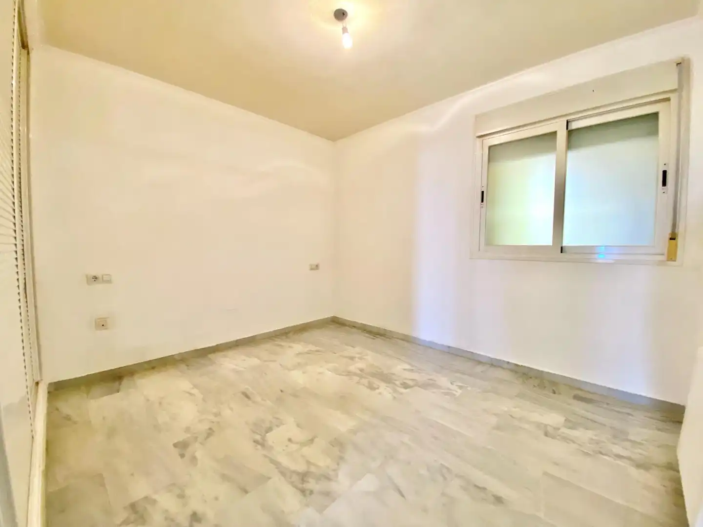 Apartamento con piscina en venta en Riviera del Sol, imagen 13