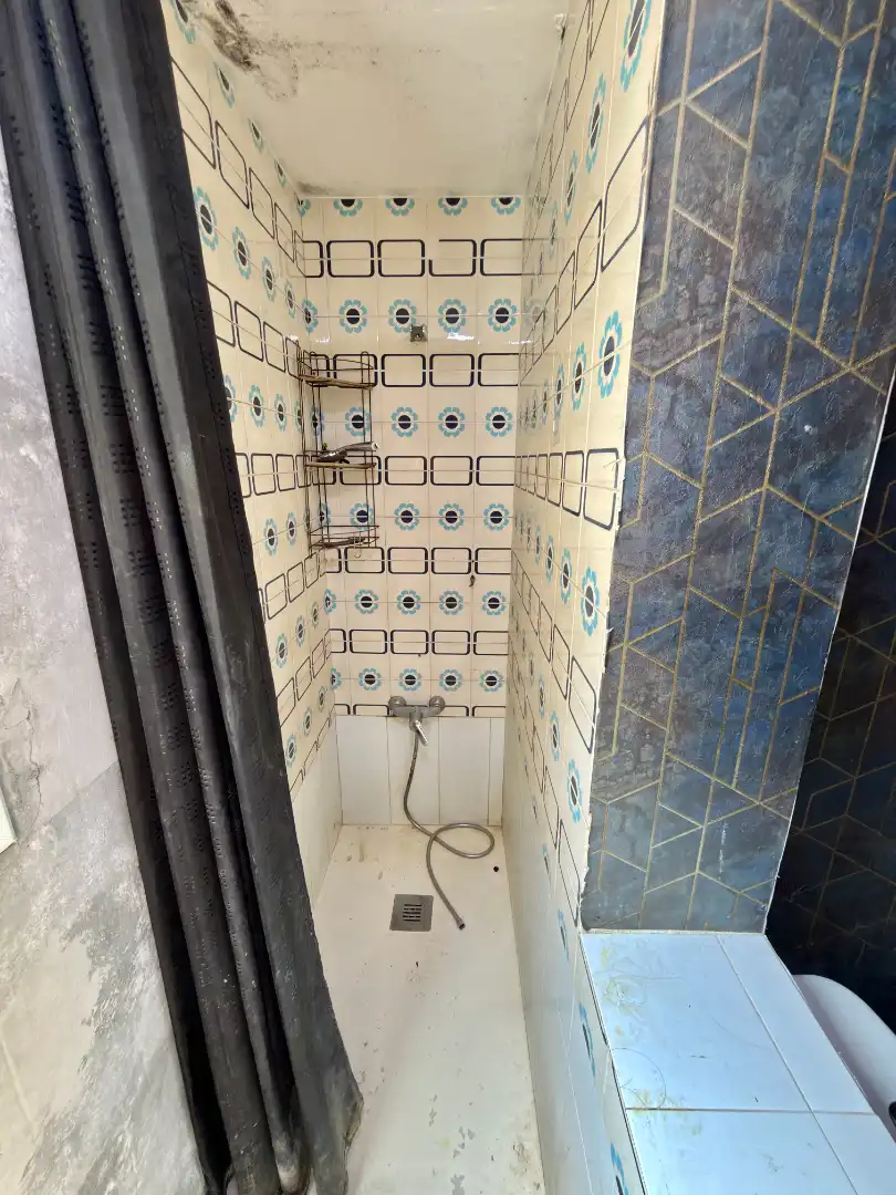 Baño de Piso en venta en Valencia con Aire acondicionado