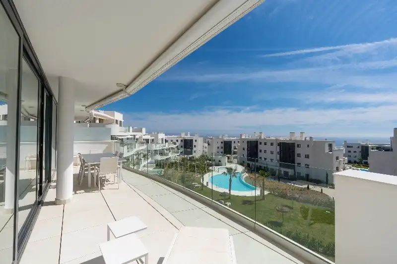 Apartamento con piscina en venta en Las Gaviotas  - Carvajal, imagen 3