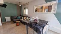 Sala d'estar de Casa adosada en venda en Cambrils amb Terrassa, Moblat i Forn