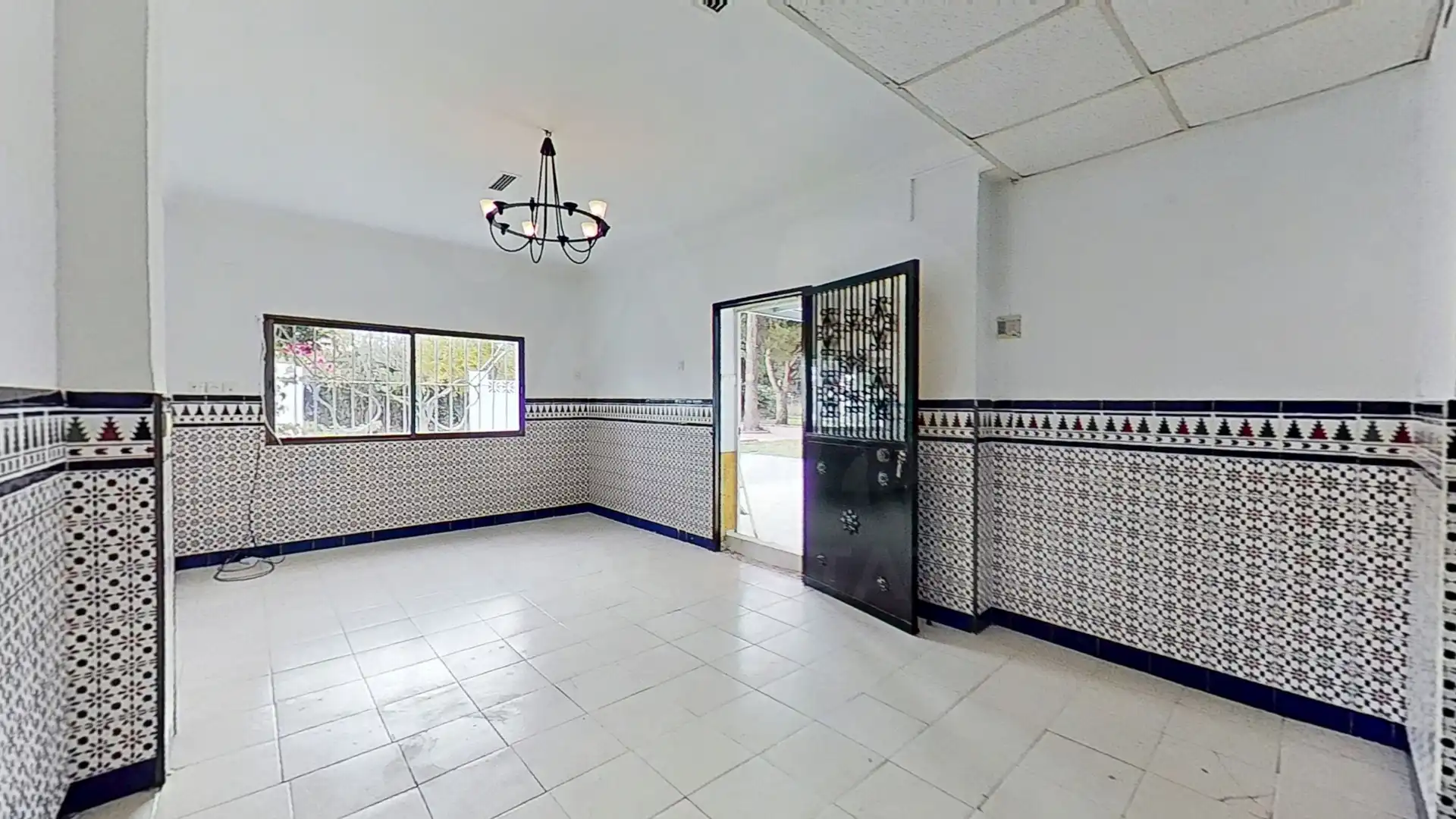 Houses for sale in Rota  with Air Conditioner, Heating and Terrace