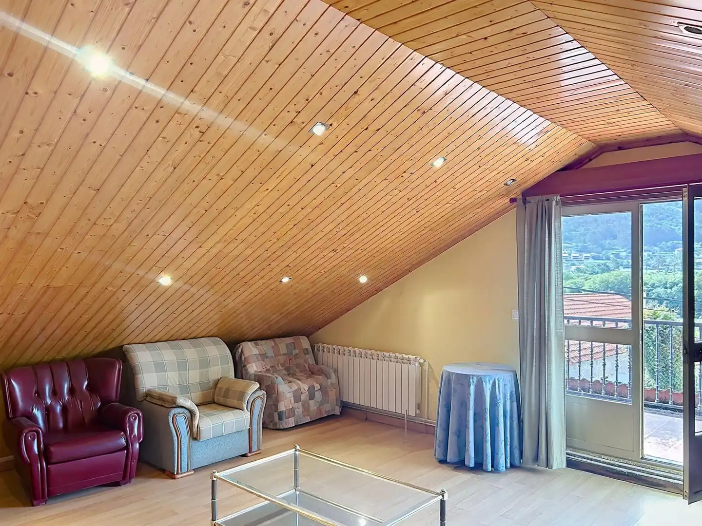 Sala de estar de Casa o chalet en venta en Meis con Calefacción, Terraza y Balcón