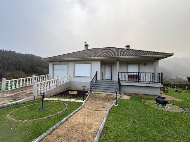 Casa-chalet en Alquiler en O Freixo en San Sadurniño