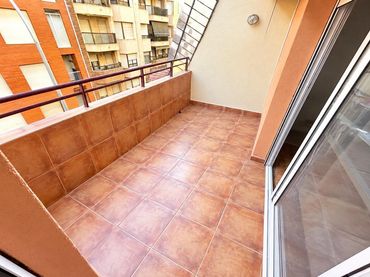 Wohnung mit Balkon zum Verkauf in Calle del Rey Carlos III