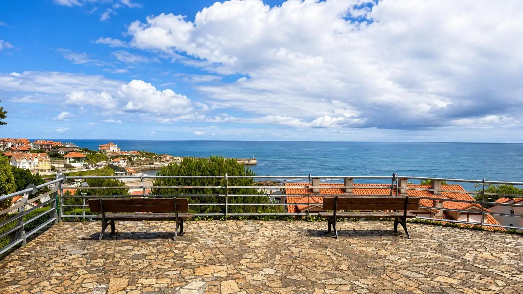 Terrasse von Wohnung zum Verkauf in Comillas (Cantabria)