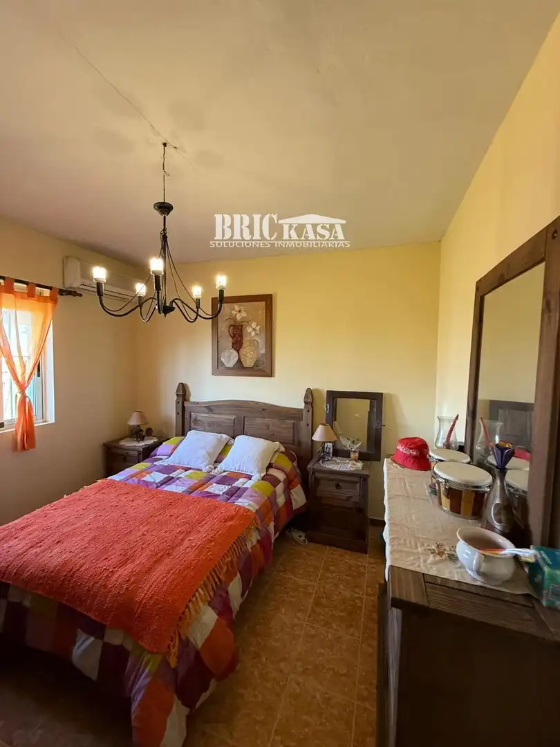 Bedroom of Houses for sale in Cáceres  with Air Conditioner, Terrace and Storage room