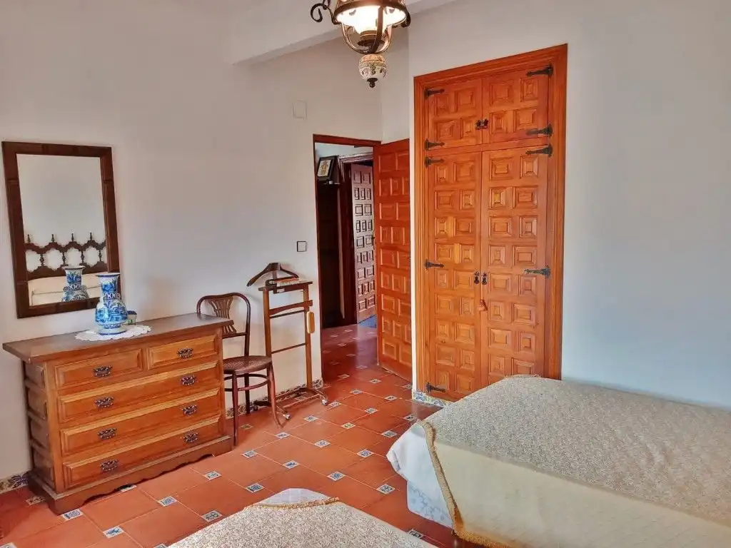 Habitación de Casa o chalet en venta en Alpuente con Calefacción, Terraza y Horno