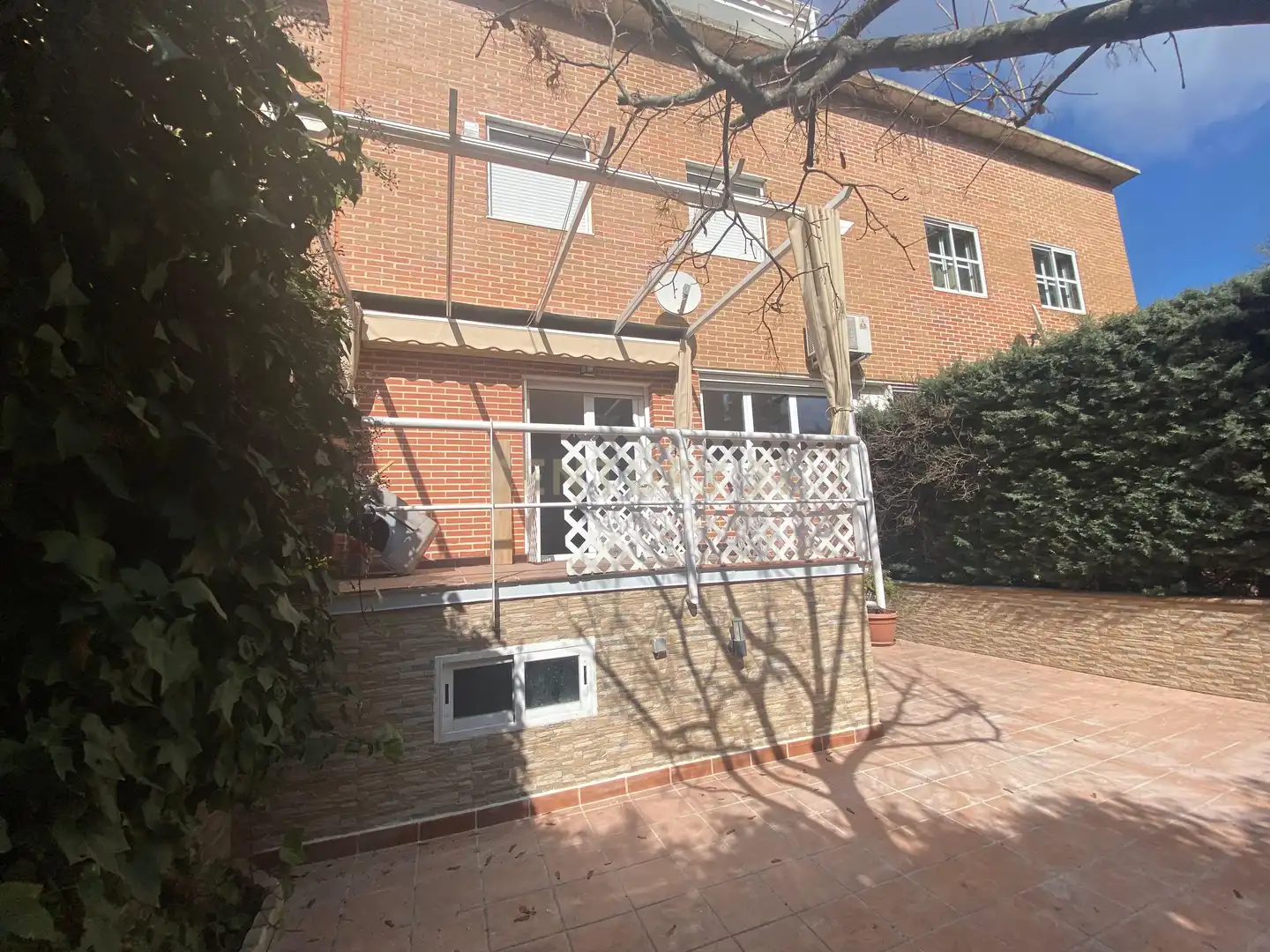 Jardín de Casa o chalet de alquiler en Las Rozas de Madrid con Aire acondicionado, Lavadora y Microondas