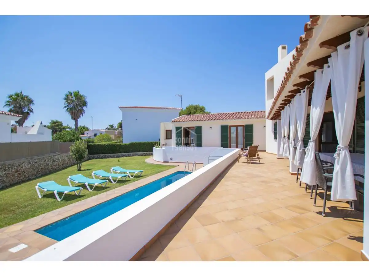 Vista exterior de Casa o chalet en venta en Ciutadella de Menorca con Calefacción, Jardín privado y Terraza