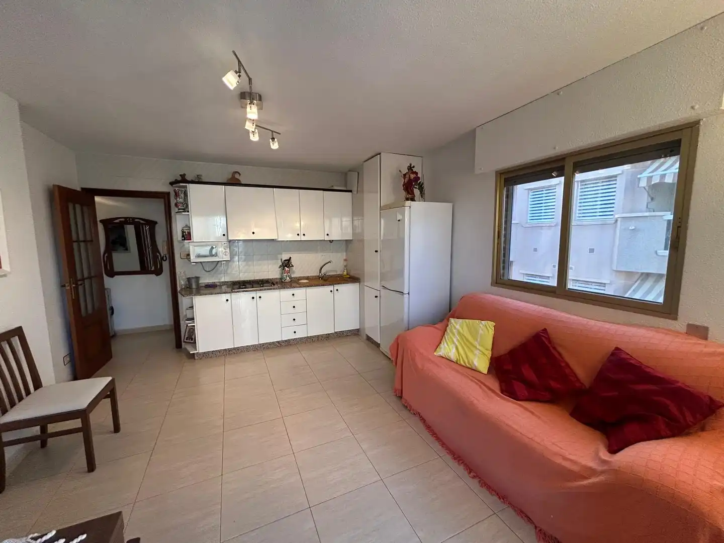 Küche von Wohnung zum Verkauf in San Pedro del Pinatar mit Möbliert, Mikrowelle und Fernseher
