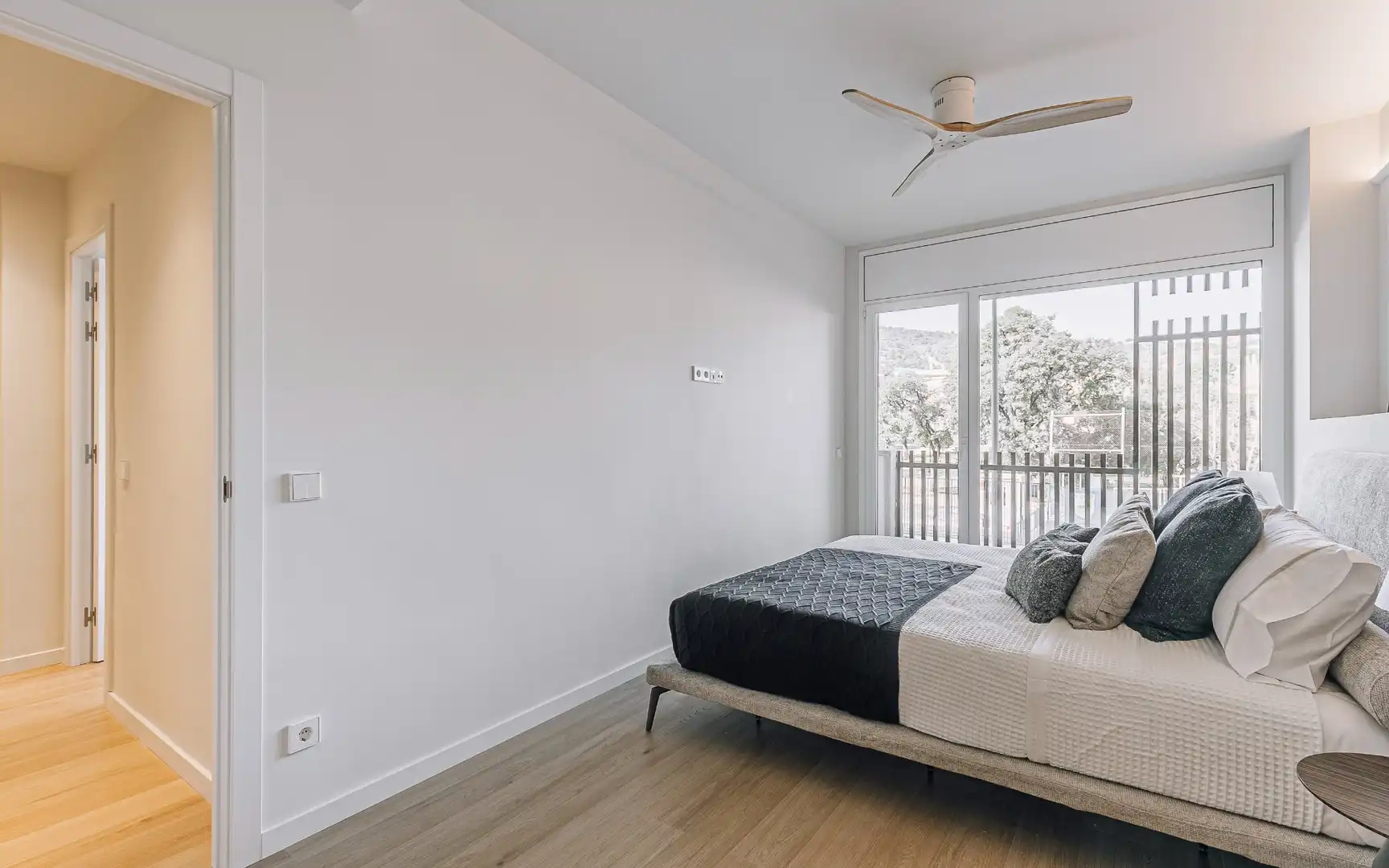 Piso con terraza en venta en Reina Elisenda de Montcada, imagen 26