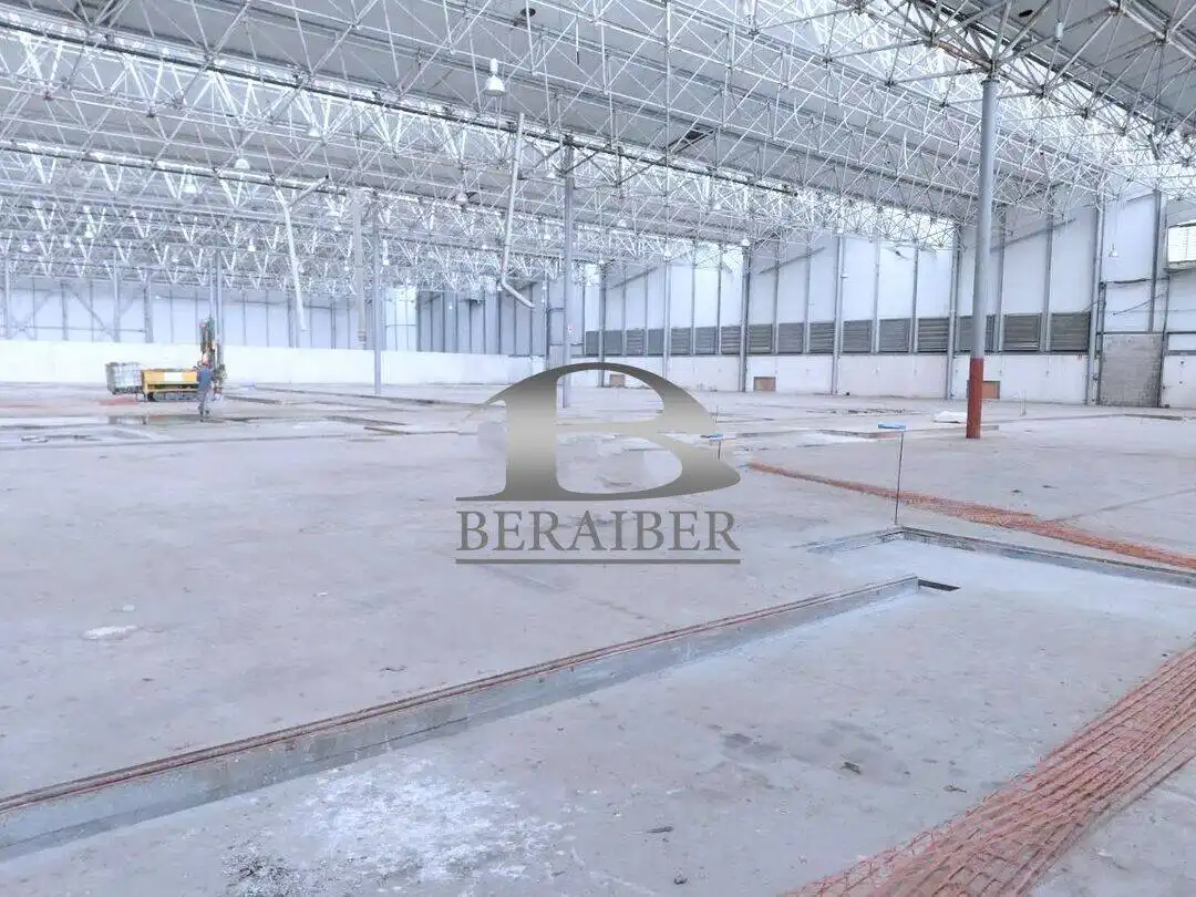 Fabrikhallen zur Miete in Vitoria - Gasteiz