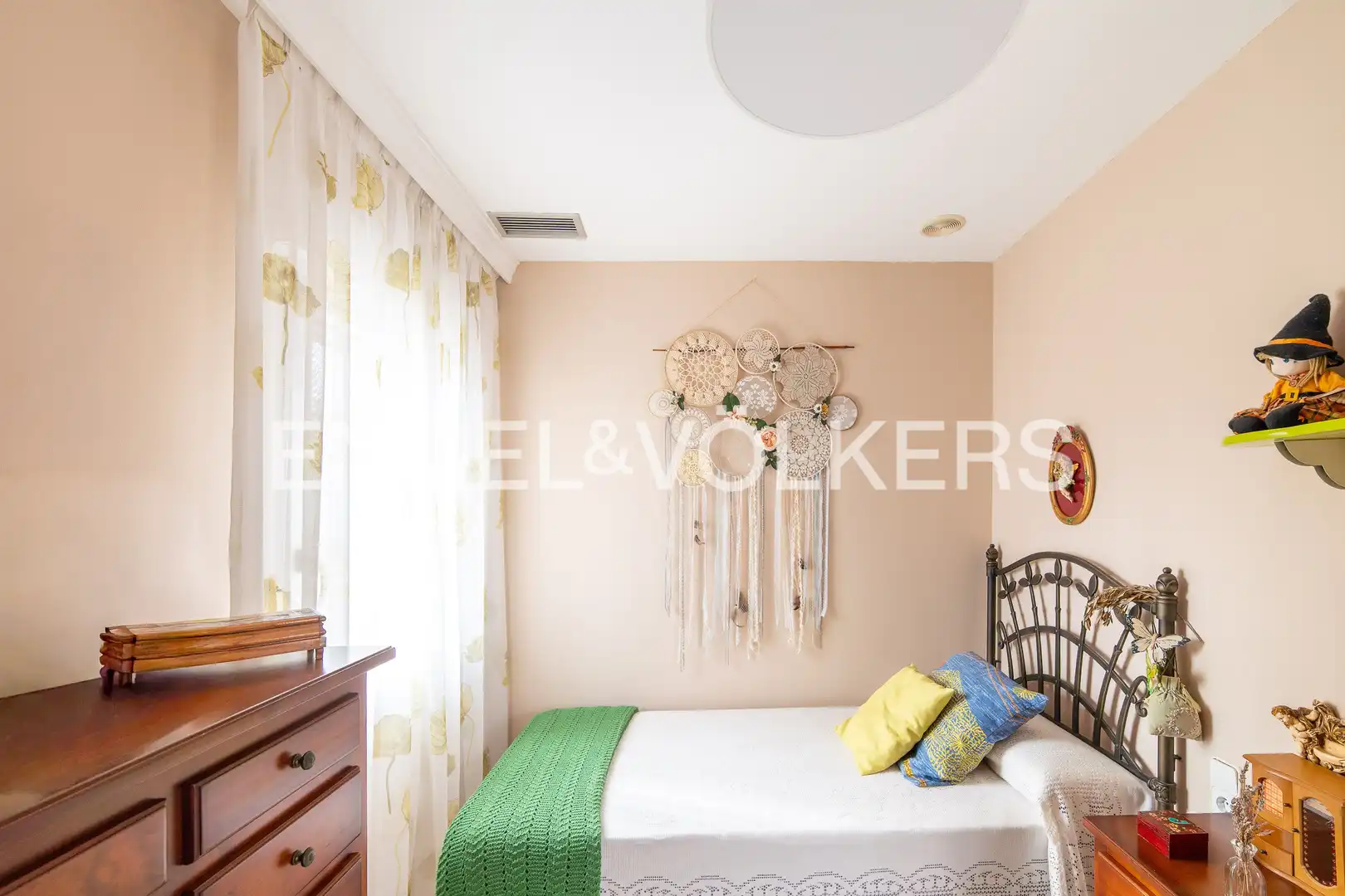 Bedroom of Country homes for sale in San Fernando  with Heating, Private garden and Swimming Pool