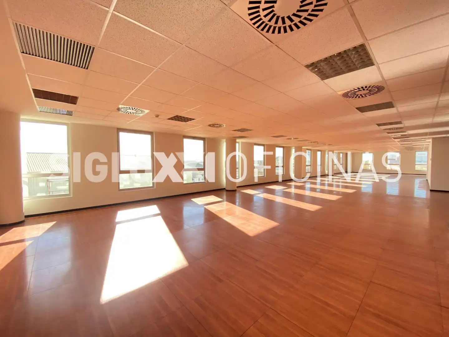 Oficina de lloguer a DE LA METAL.LURGIA, imagen 13