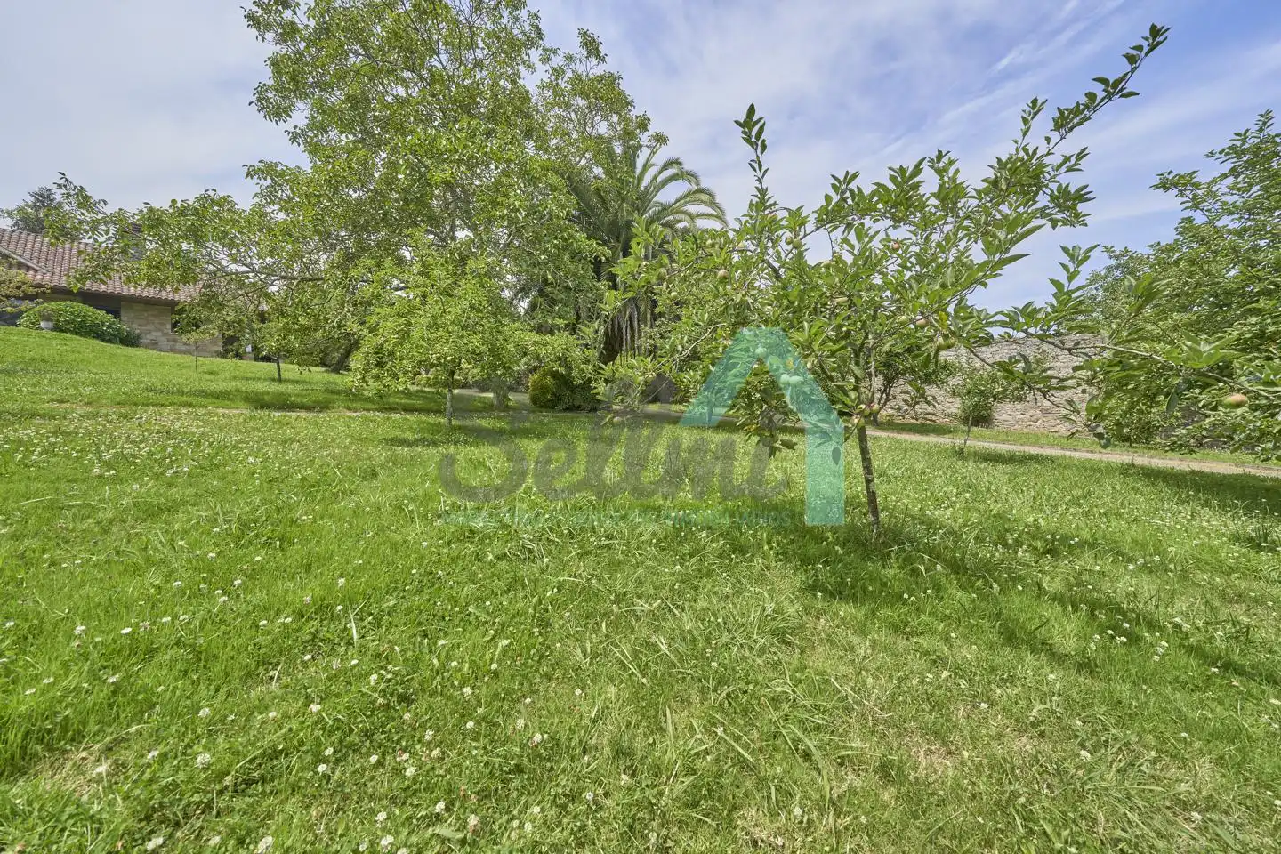 Casa o xalet en venda en Gijón  amb Aire condicionat, Jardí privat i Parquet