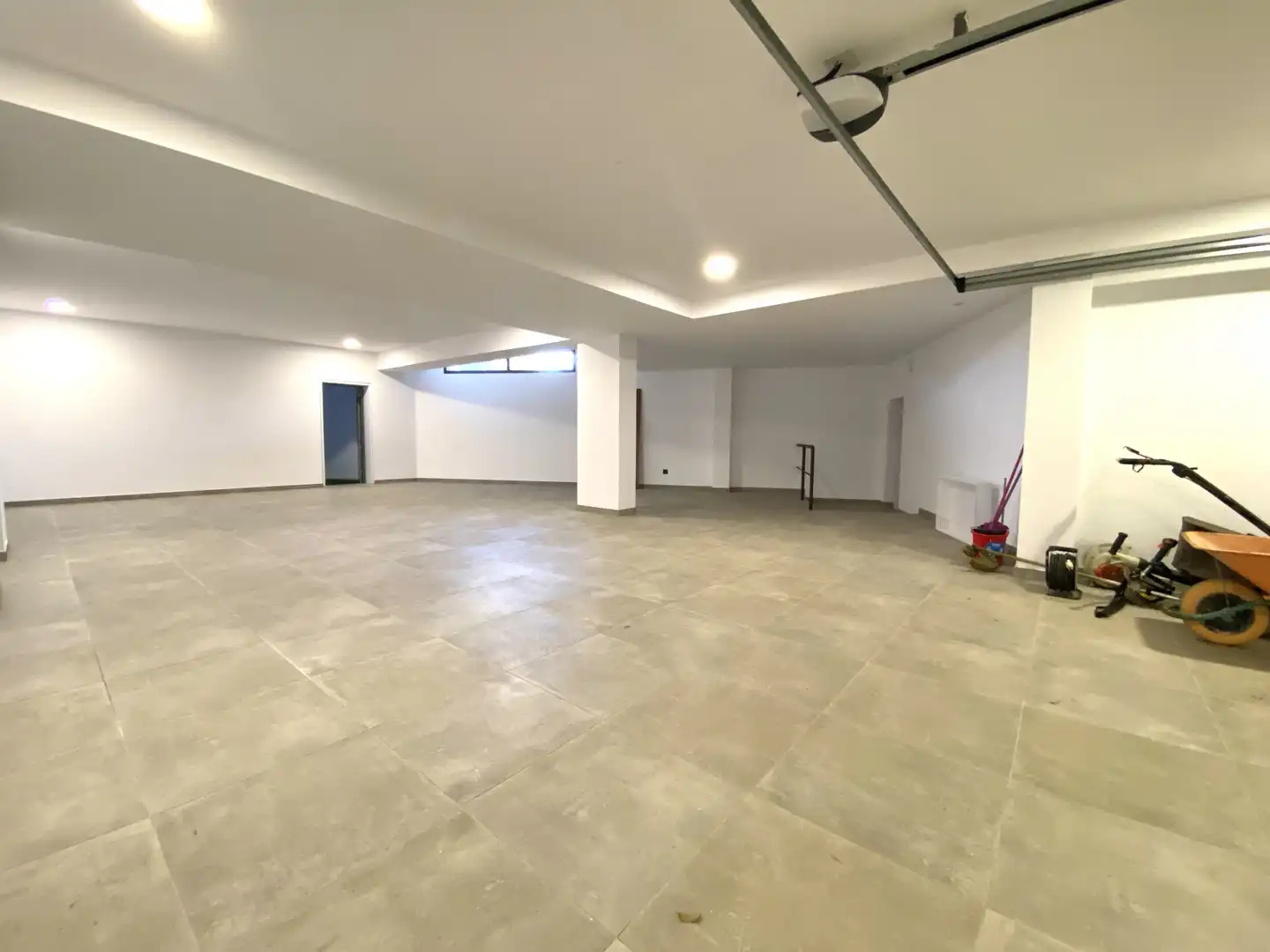Houses for sale in San Roque  with Air Conditioner, Heating and Private garden