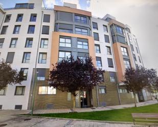 Vista exterior de Apartament de lloguer en Burgos Capital amb Calefacció, Terrassa i Traster