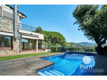 Villa avec piscine à vendre à Premià de Dalt
